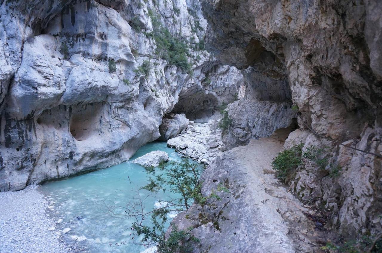 Le Romarin-Topdestination-Aups Εξωτερικό φωτογραφία